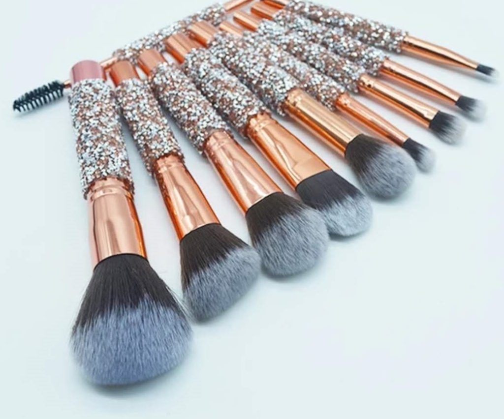 Rose Gold Makeup brush with pouch 